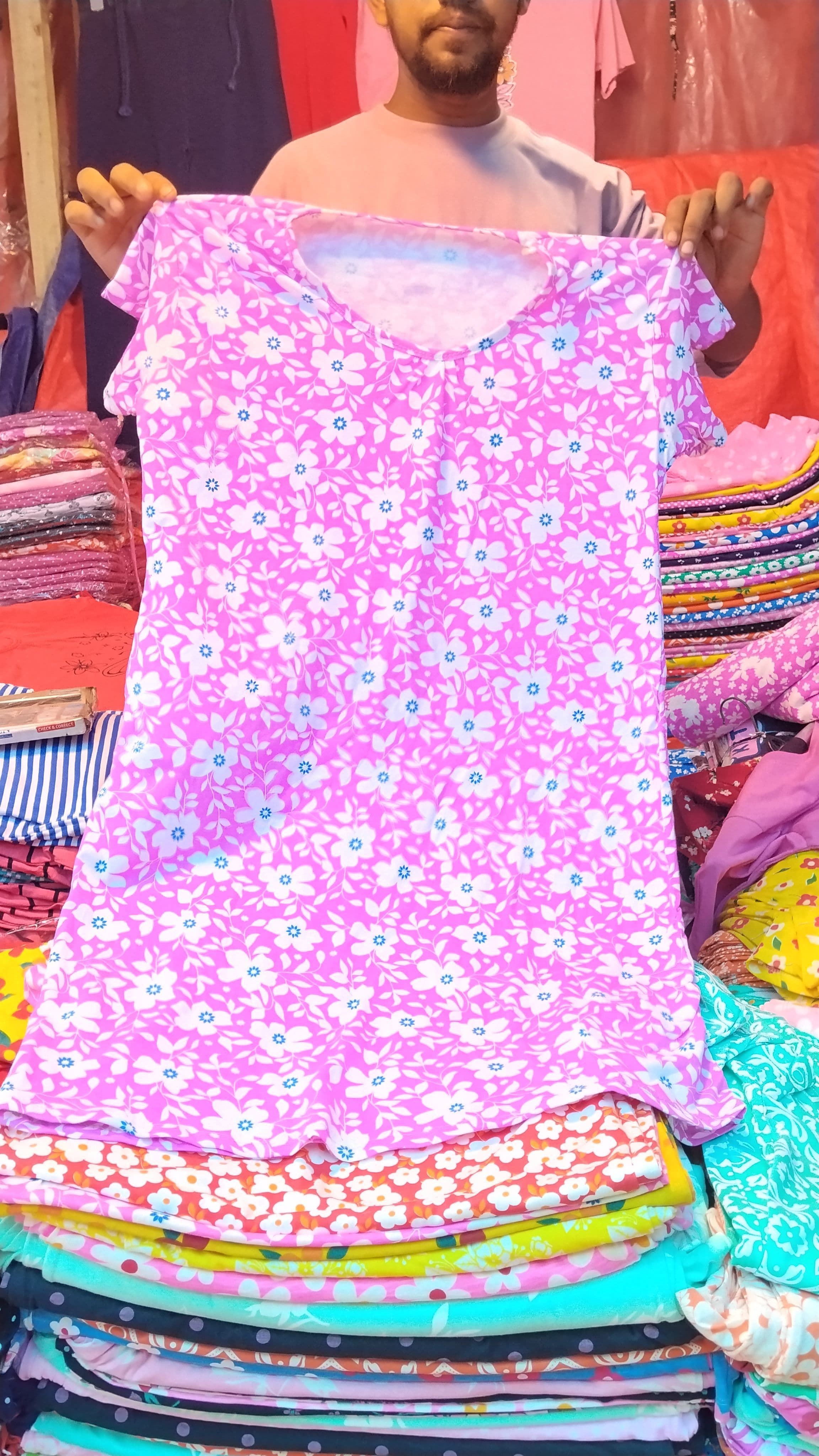 প্রিন্টের টিশার্ট