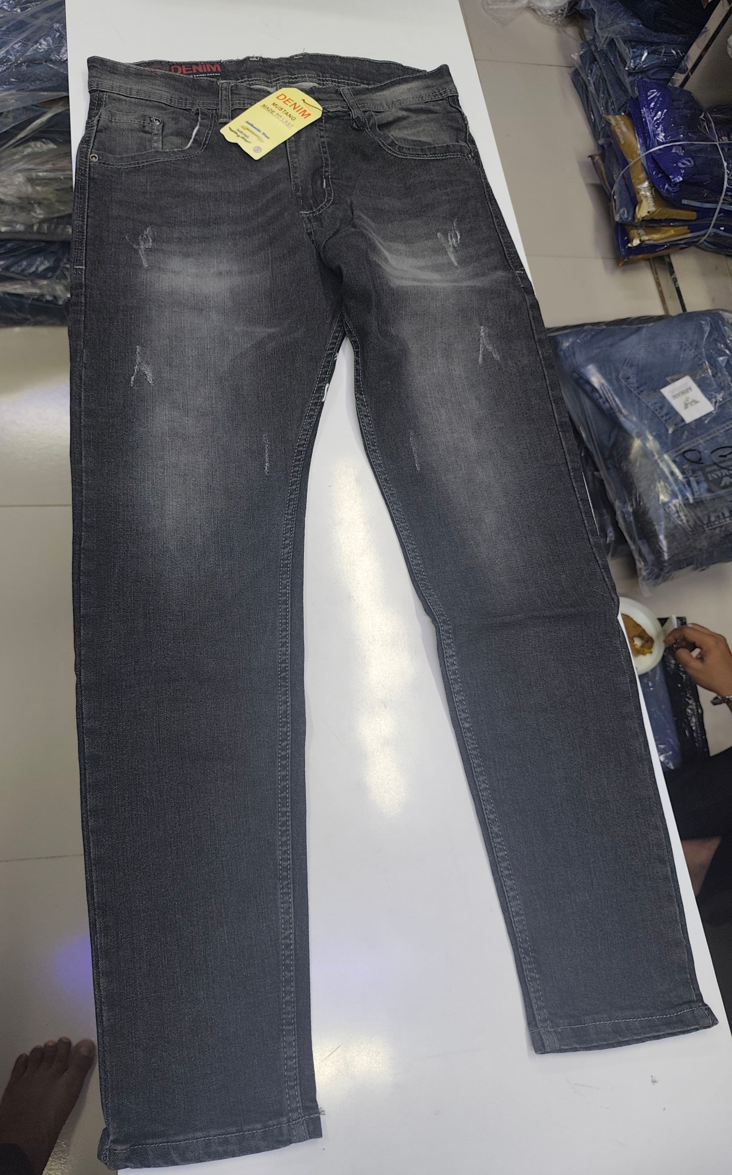 Jeans pant