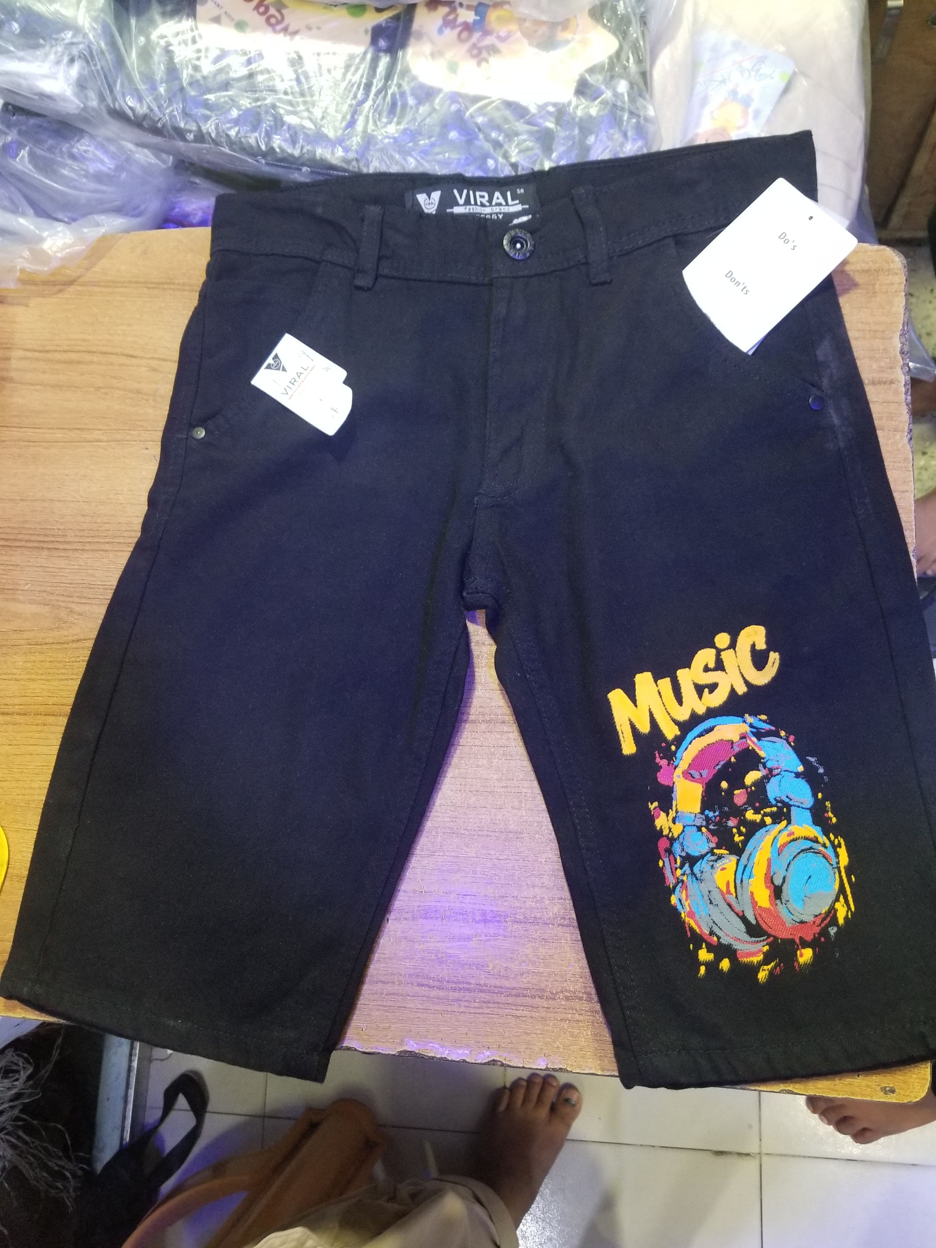 Short Jeans