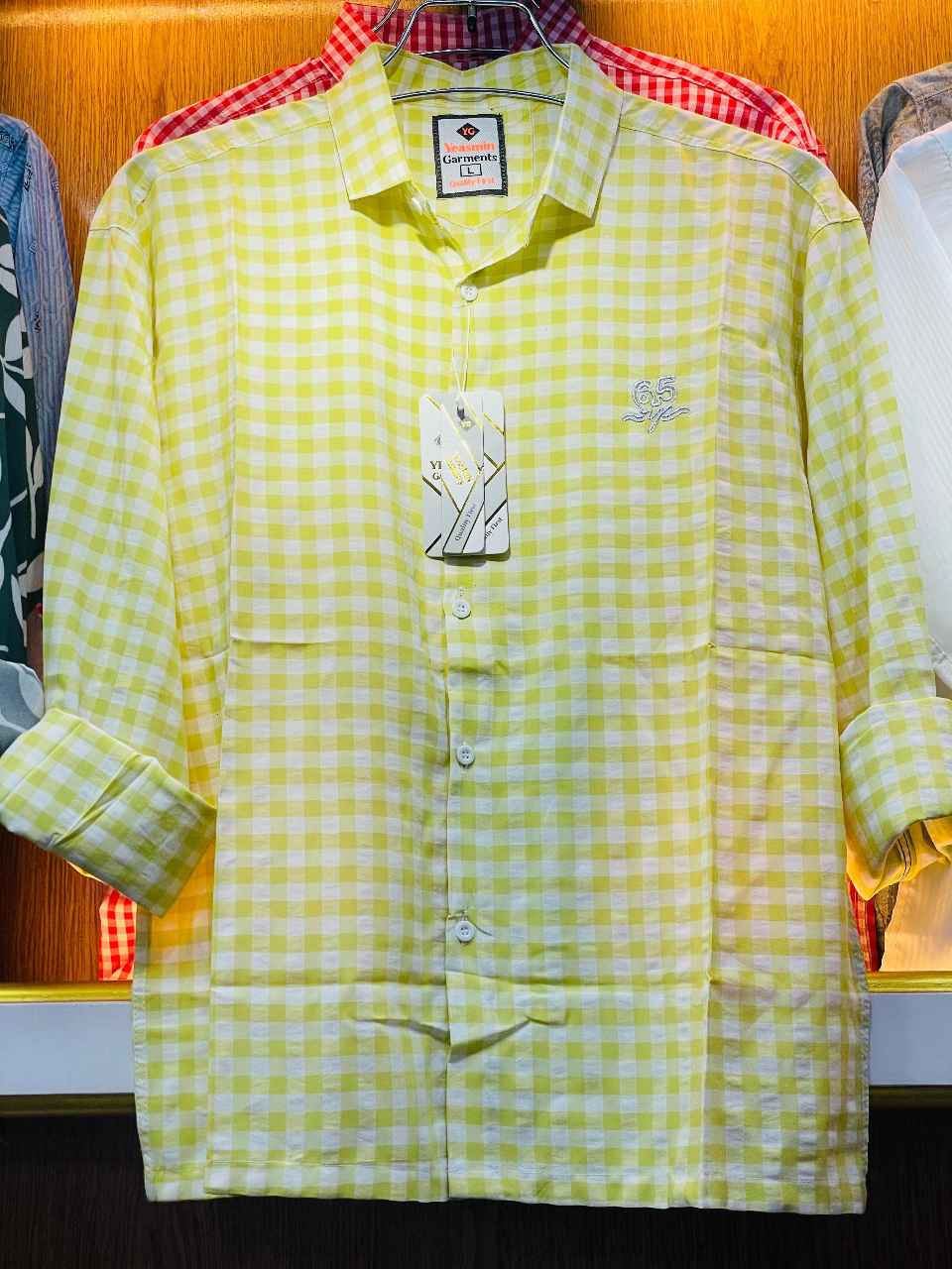 Boxy fit shirt - image 1